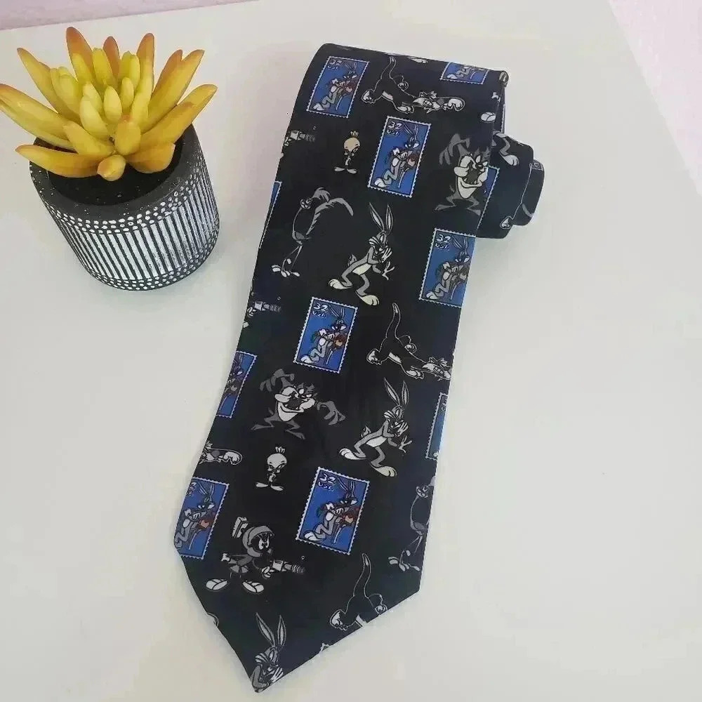 Looney Tune 1997 Stamp Collection Men's Neck Tie